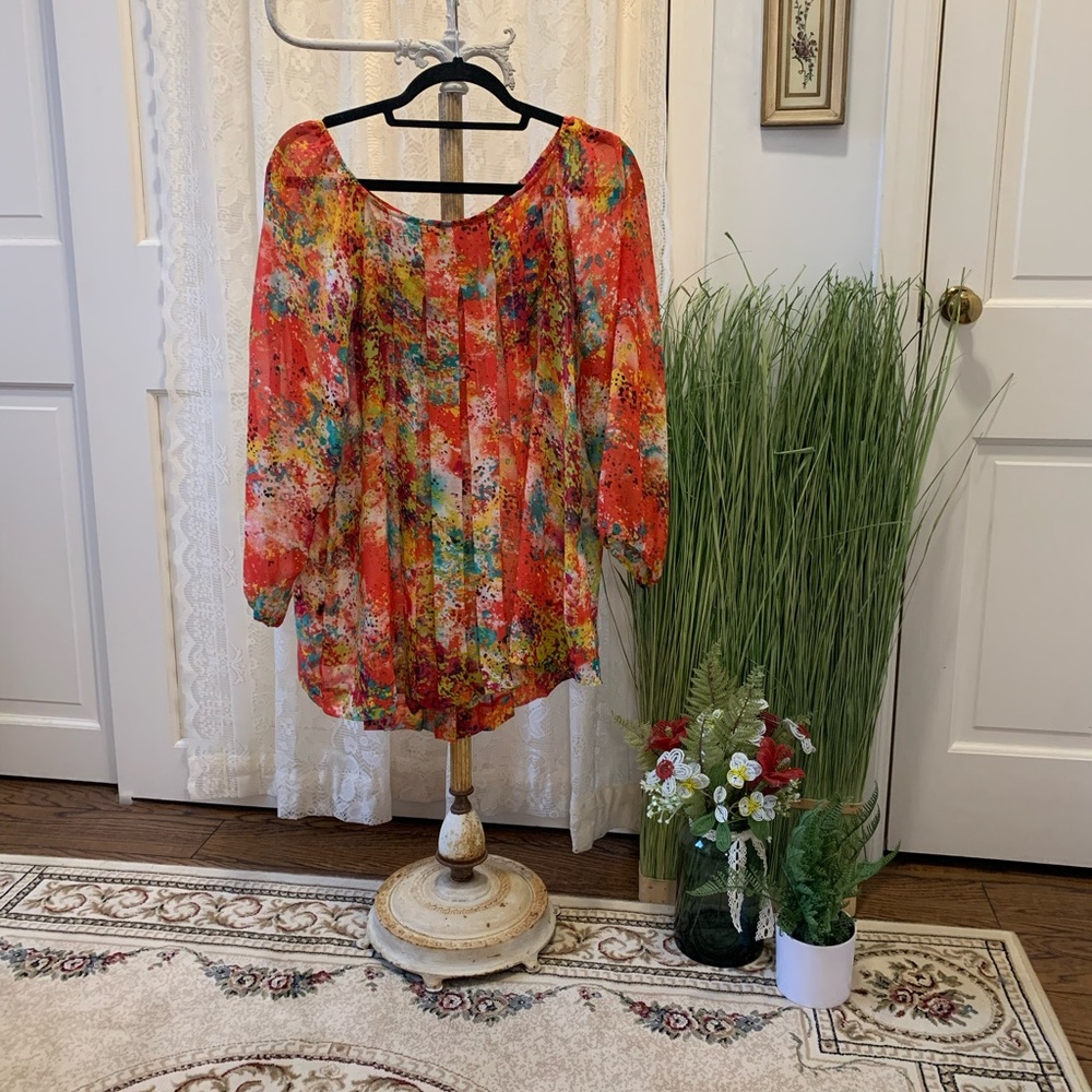 Multi color top